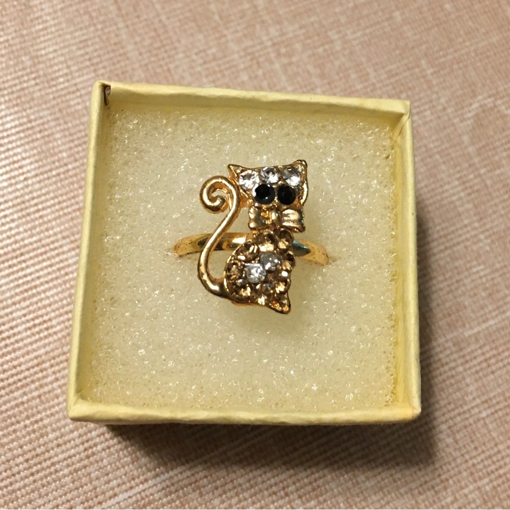 Stretch Rhinestone Cat Ring